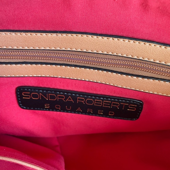 Sondra Roberts Squared woven tote bag with leather details - Picture 3 of 6